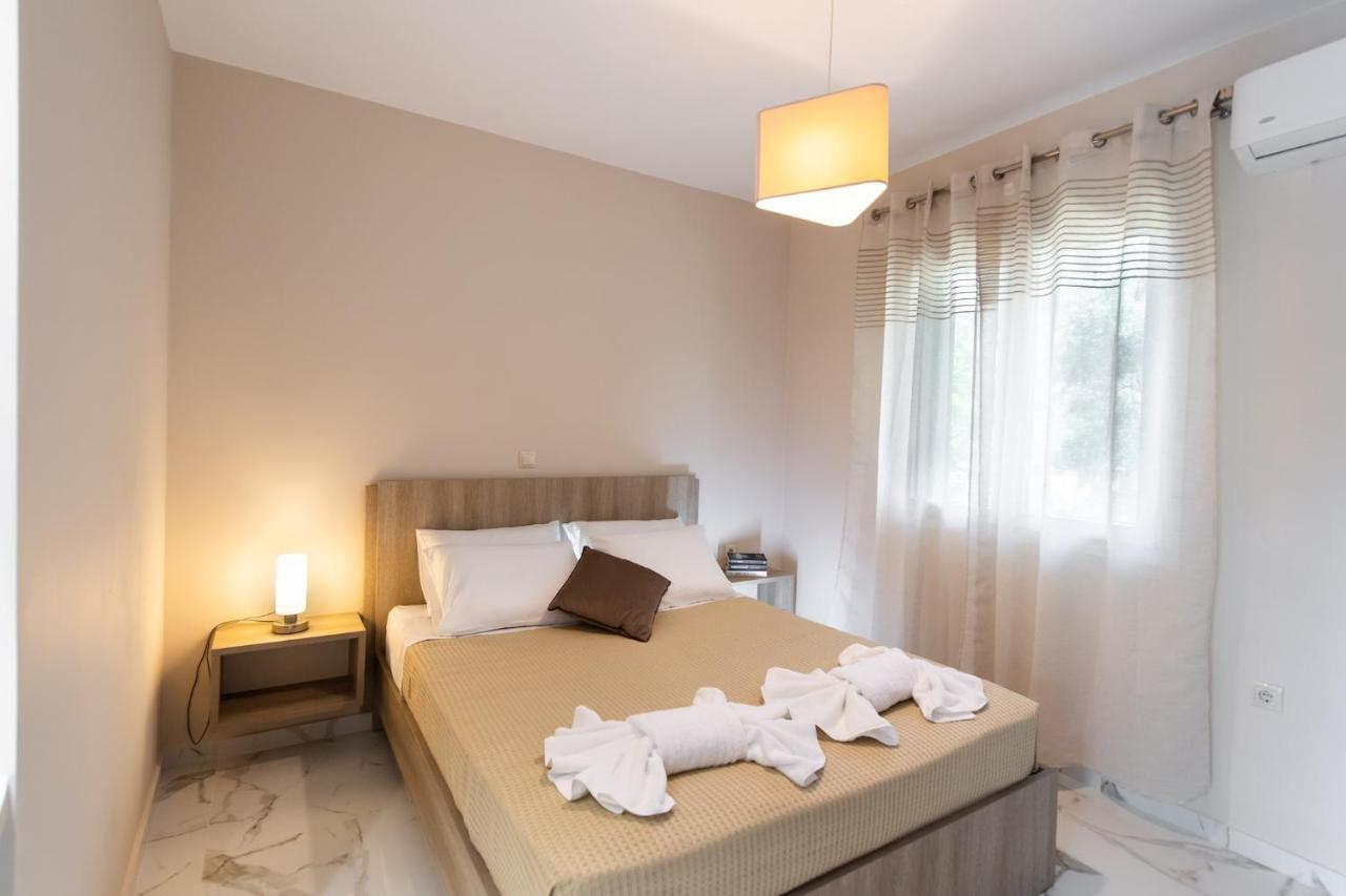 Rodia Modern Apartment Lefkada City Bagian luar foto